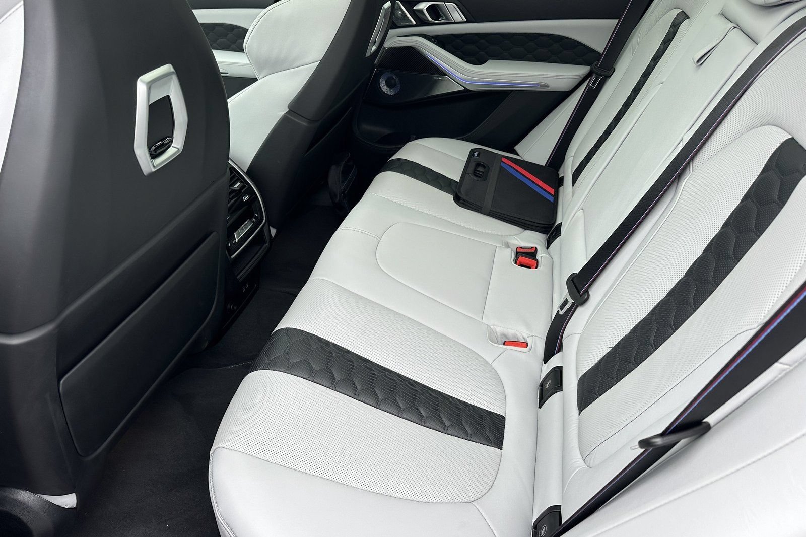 Used 2026 BMW X5 M Competition w/ Executive Package AWD/4WD image 12