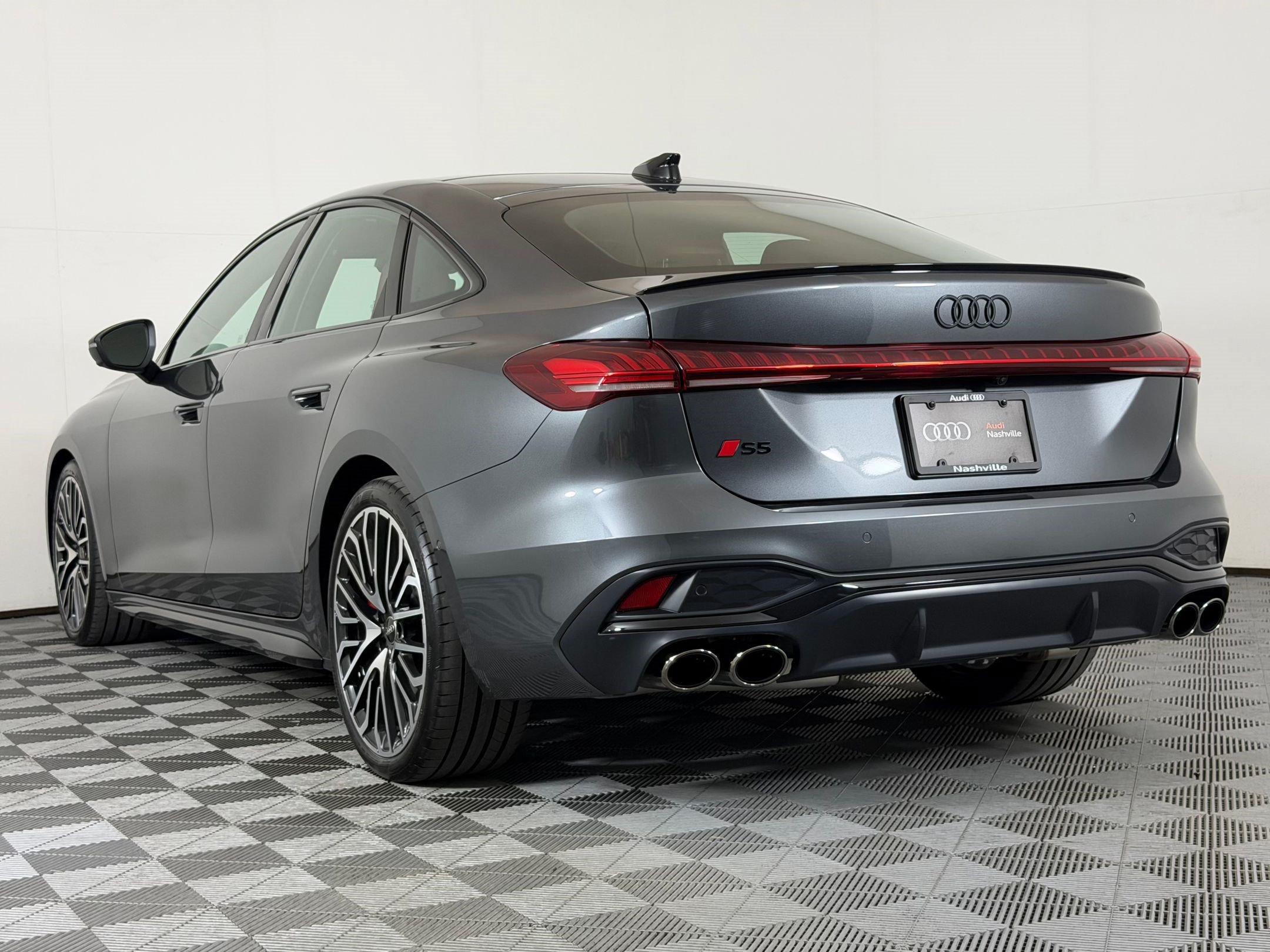 Certified 2025 Audi S5 Premium Plus AWD/4WD image 3