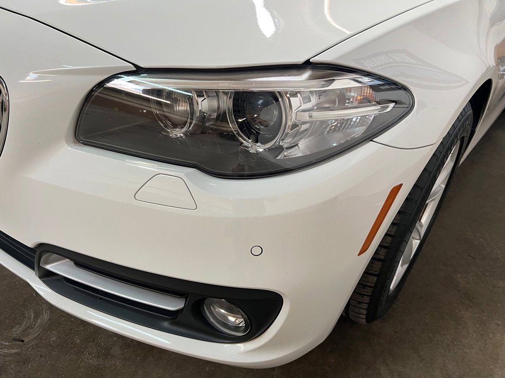 Used 2015 BMW 528i Sedan image 14