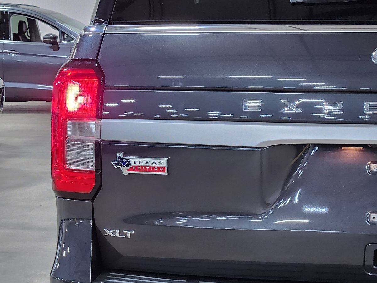 Used 2022 Ford Expedition XLT AWD/4WD image 20