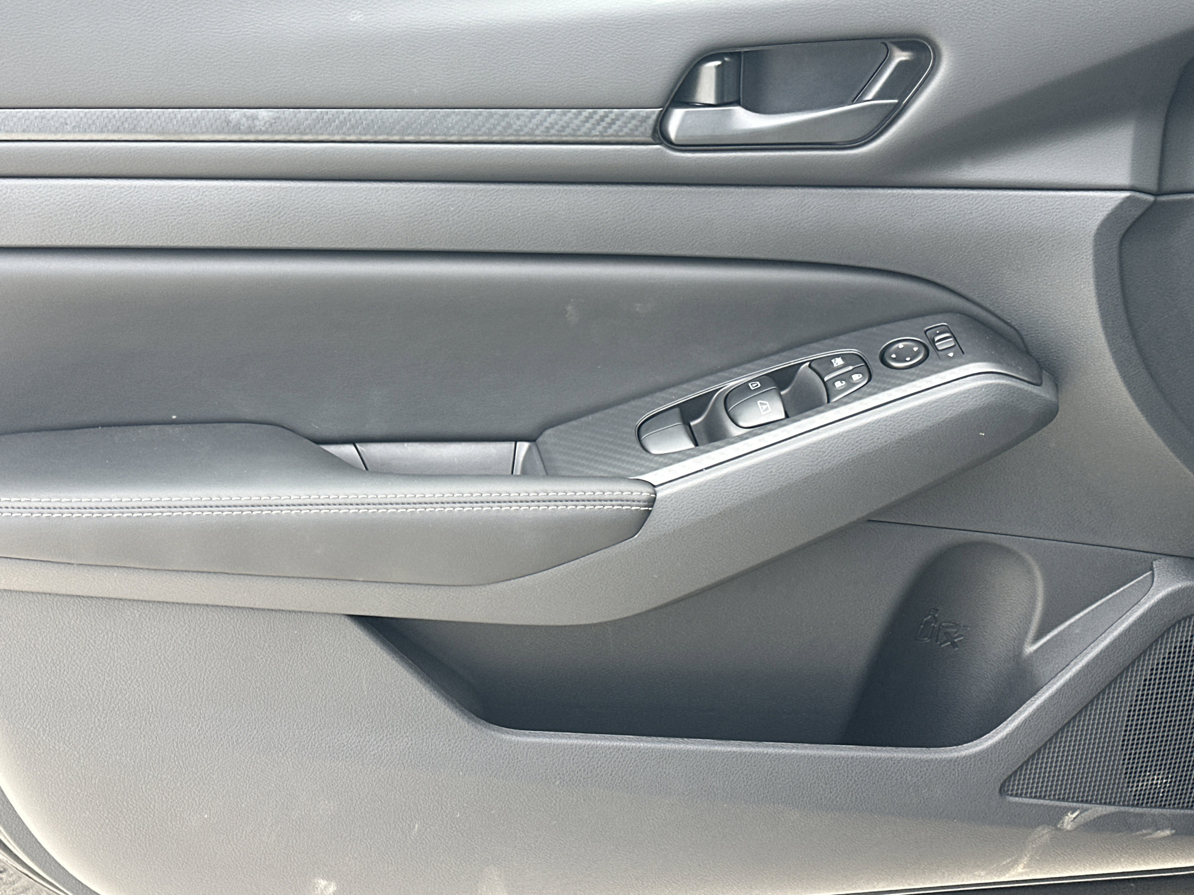 New 2026 Nissan Altima 2.5 SV FWD image 10