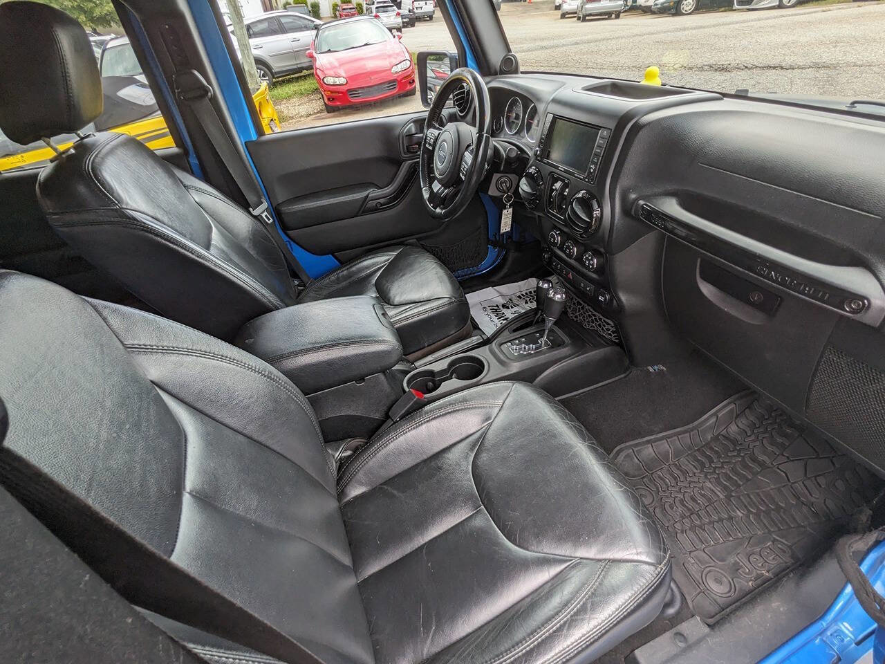 Used 2014 Jeep Wrangler Altitude image 18