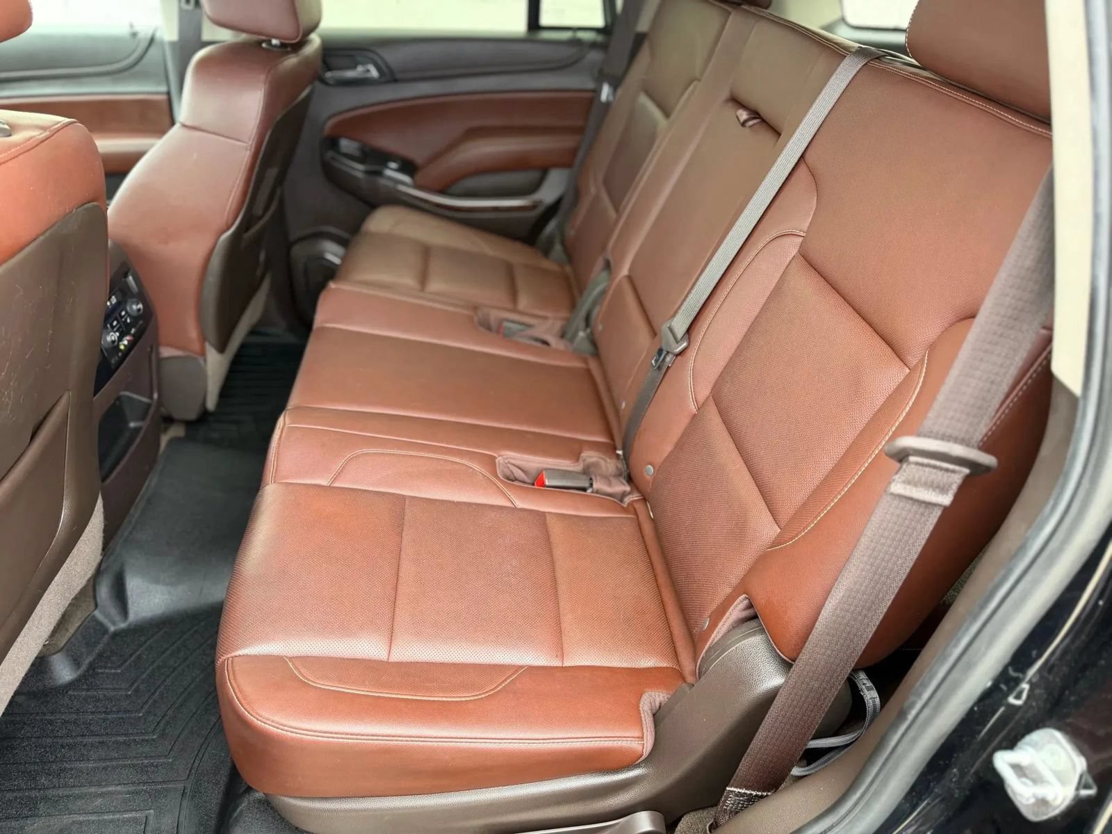 Used 2016 Chevrolet Tahoe LTZ AWD/4WD image 27