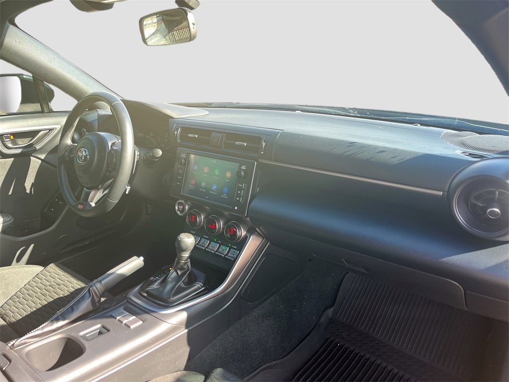 Used 2024 Toyota GR86 Base image 26