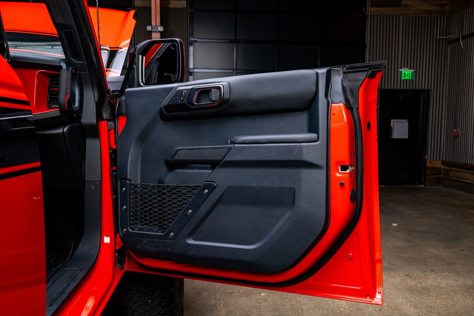 Used 2023 Ford Bronco Heritage Edition image 35