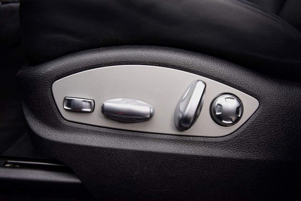 Used 2022 Porsche Macan image 29