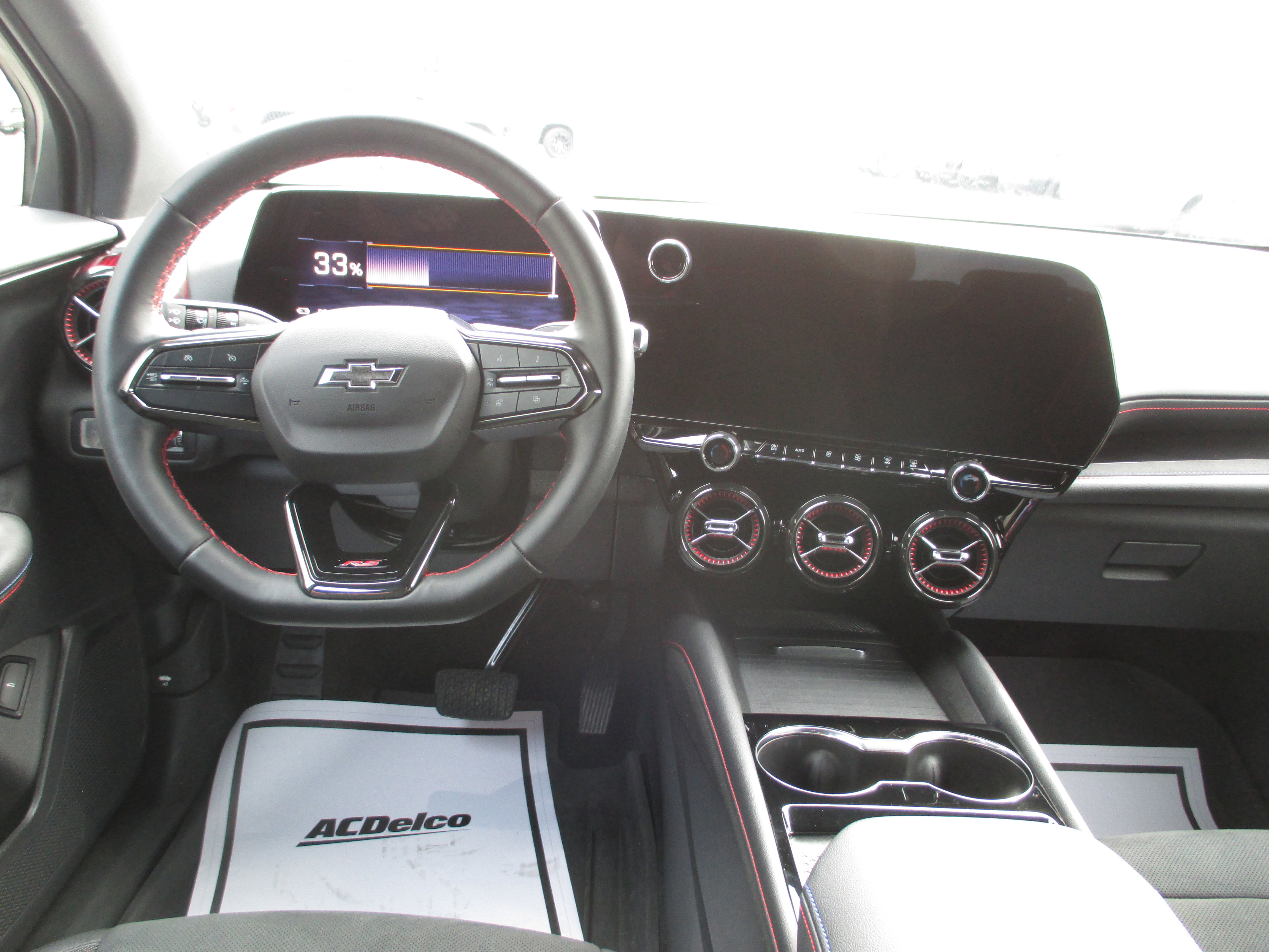 Used 2024 Chevrolet Blazer EV RS image 13