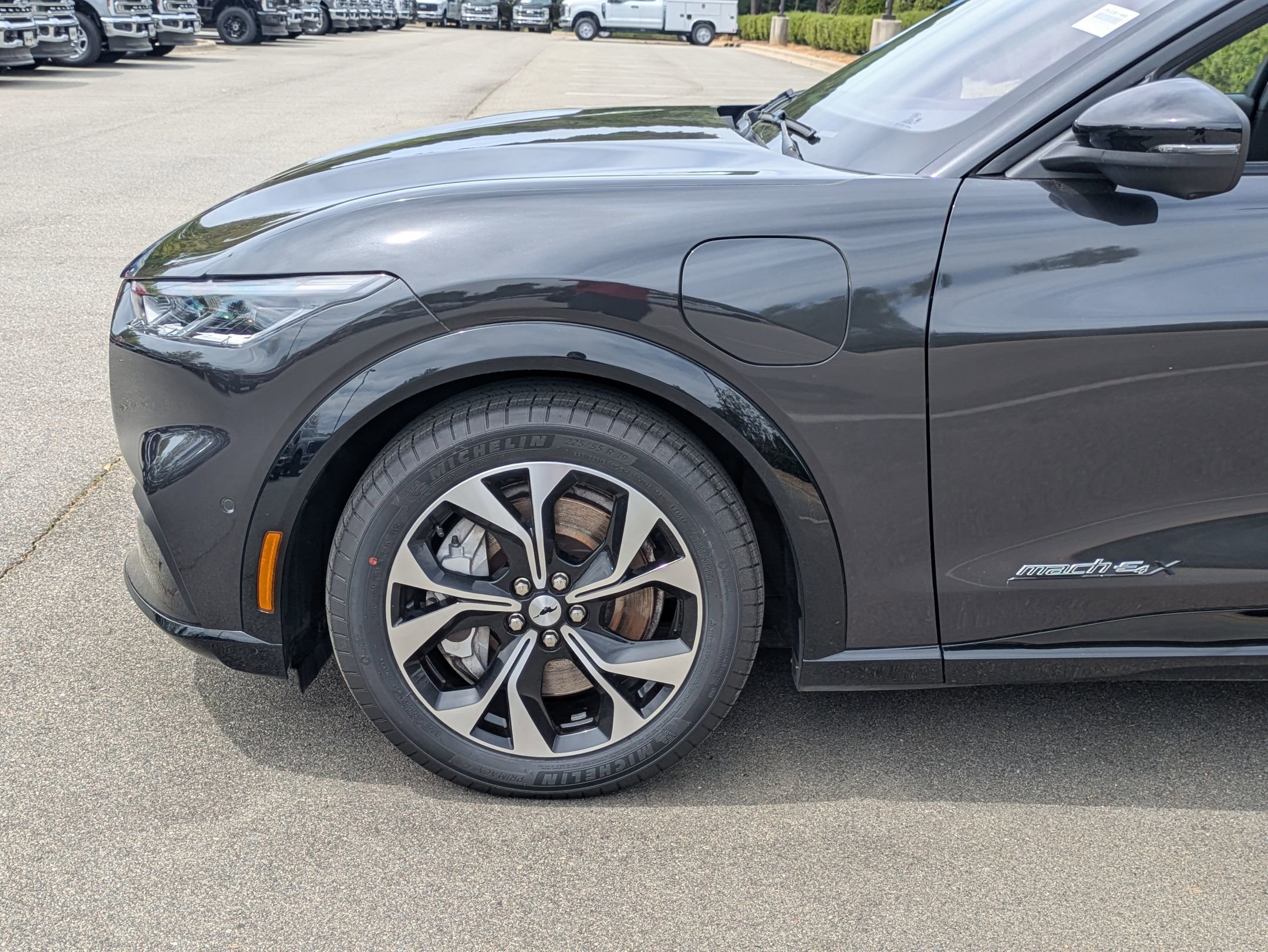 Certified 2022 Ford Mustang Mach-E Premium AWD/4WD image 11