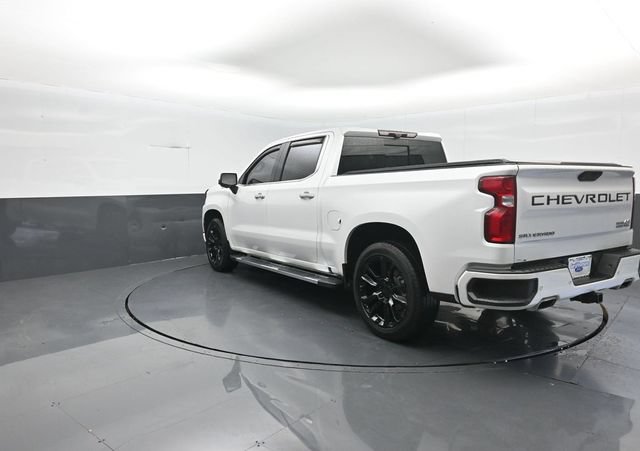 Used 2020 Chevrolet Silverado 1500 High Country w/ Technology Package AWD/4WD image 5
