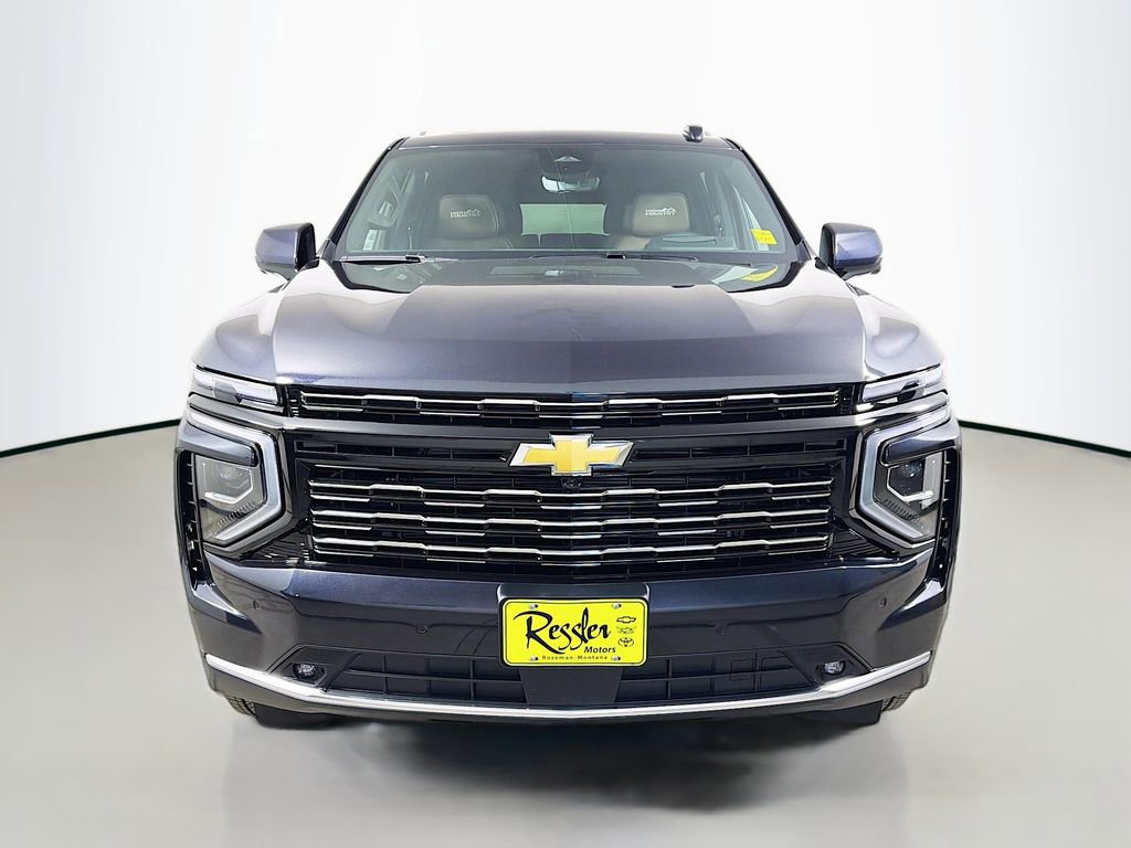 New 2026 Chevrolet Suburban High Country AWD/4WD image 2