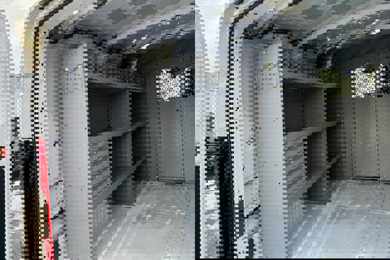 Used 2023 Ford E-Transit Low Roof image 18