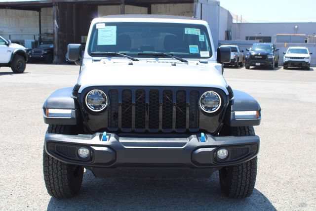 Used 2023 Jeep Wrangler Unlimited AWD/4WD image 2