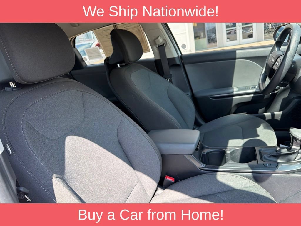 Used 2025 Kia K4 FWD image 20