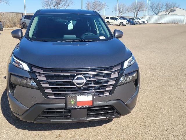 New 2026 Nissan Rogue SV FWD image 3
