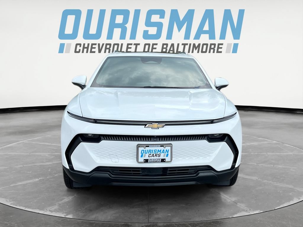 Used 2026 Chevrolet Equinox EV LT FWD image 8