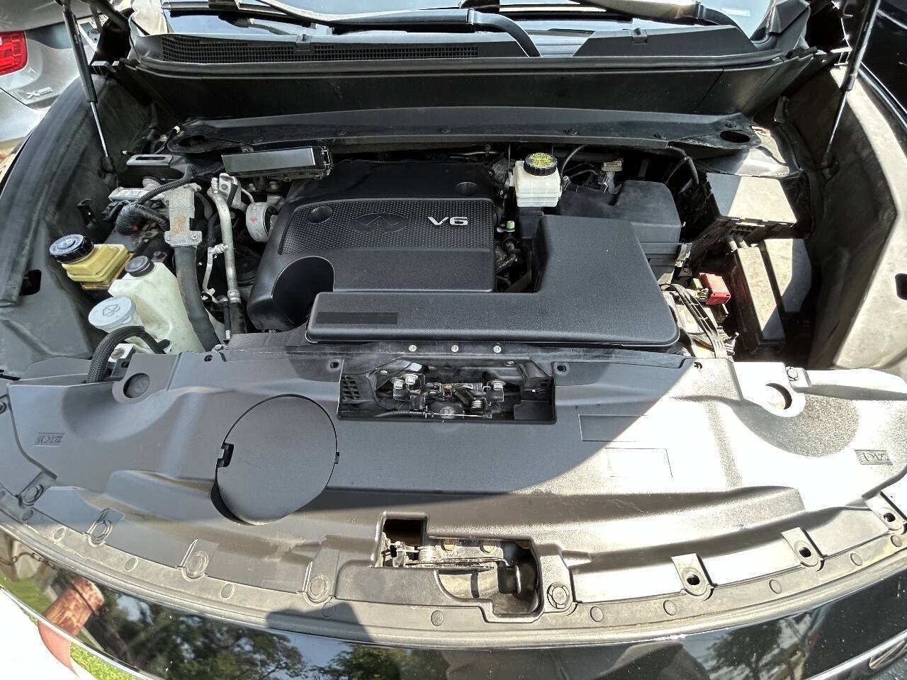 Used 2013 INFINITI JX35 AWD w/ Premium Pkg image 15