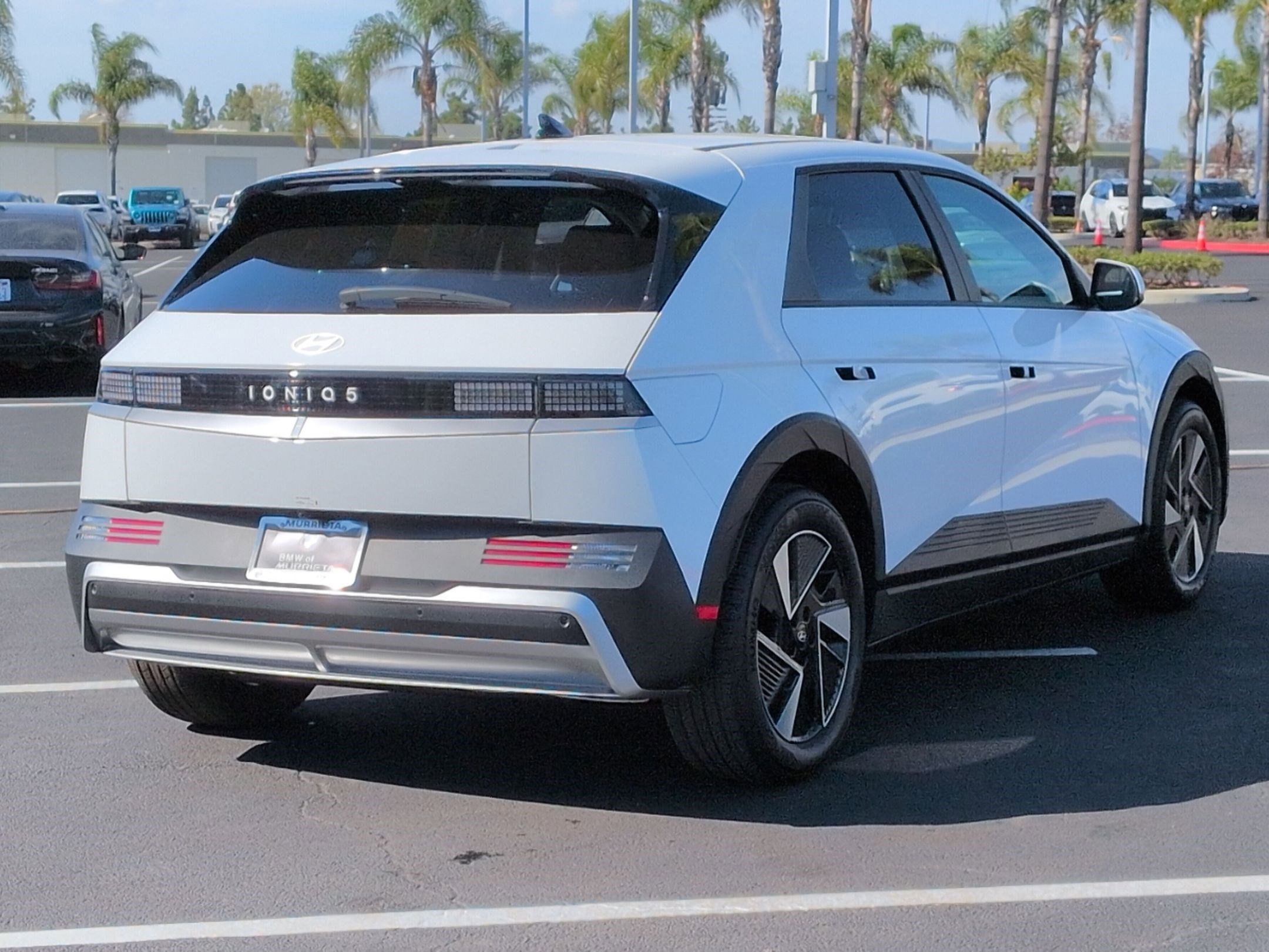 Used 2025 Hyundai Ioniq 5 SE image 10