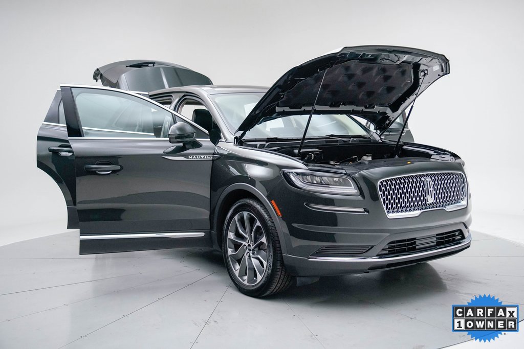 Used 2022 Lincoln Nautilus Reserve w/ Luxury Package image 29