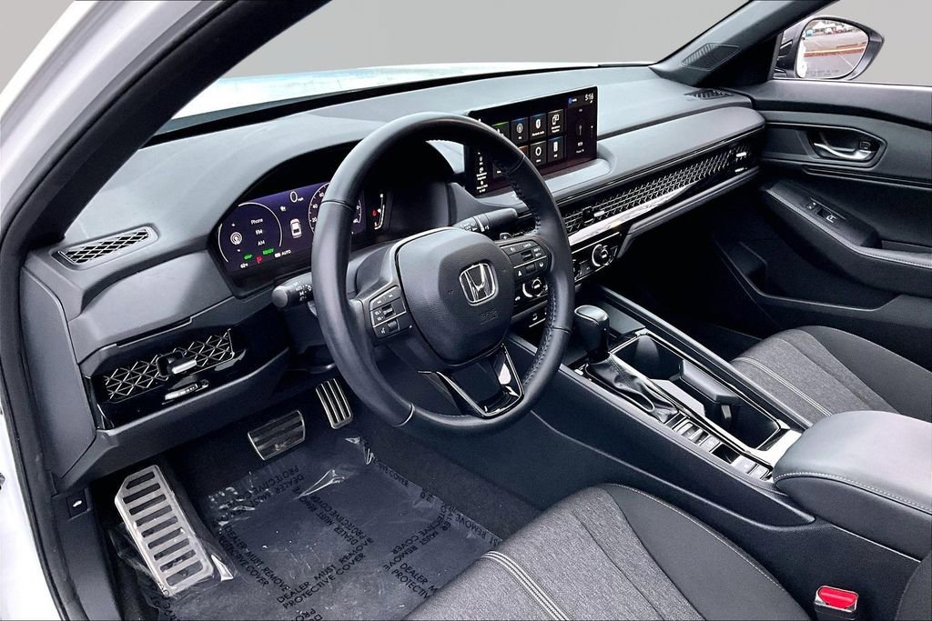 Used 2023 Honda Accord Sport image 14