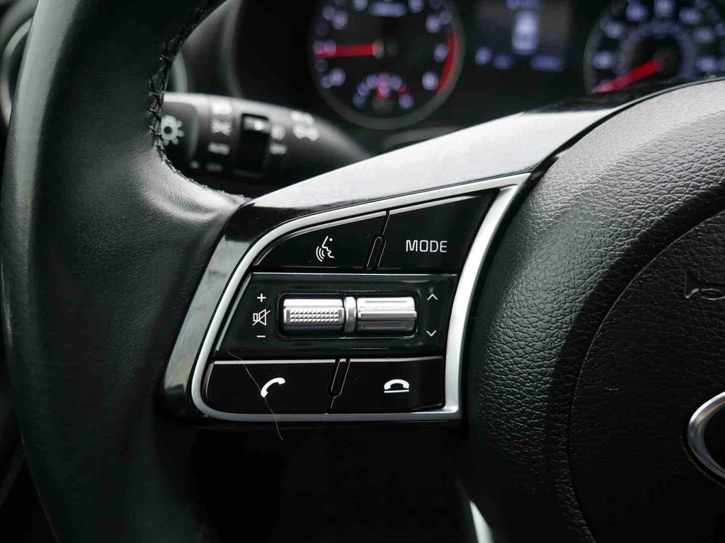 Used 2021 Kia Forte EX image 39