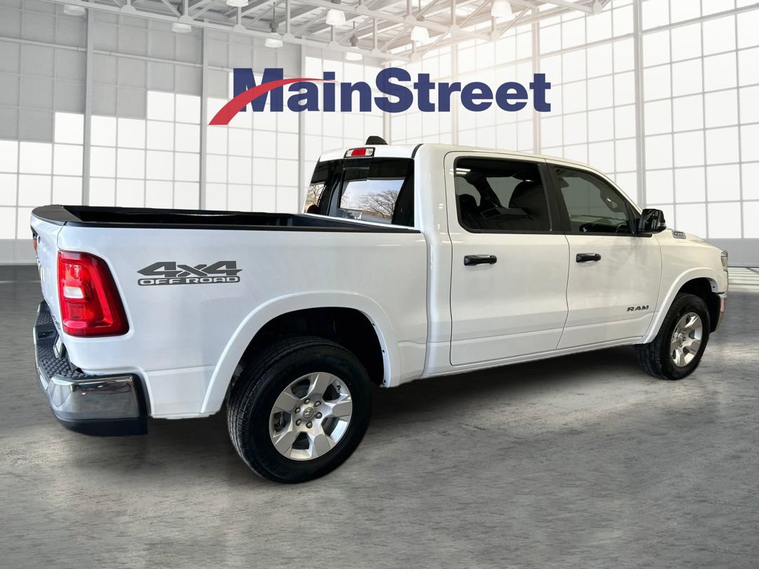 Used 2025 RAM 1500 Lone Star AWD/4WD image 5