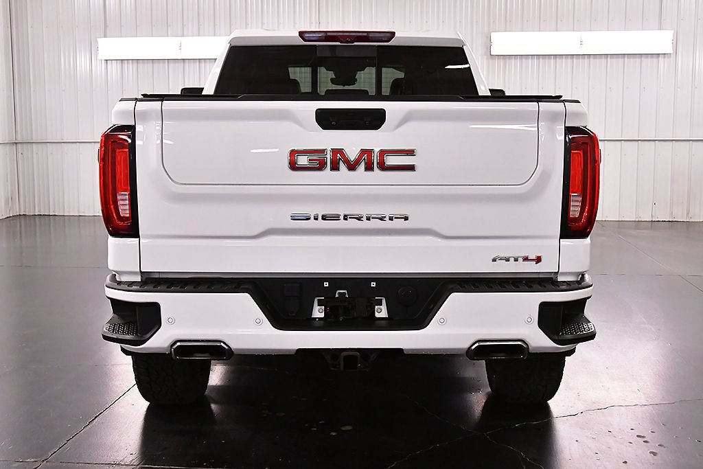 Used 2023 GMC Sierra 1500 AT4 w/ Technology Package AWD/4WD image 7