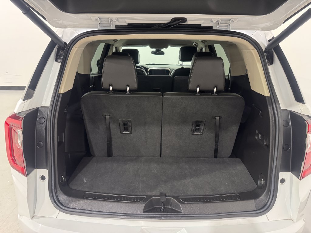 Used 2023 GMC Acadia Denali FWD image 26