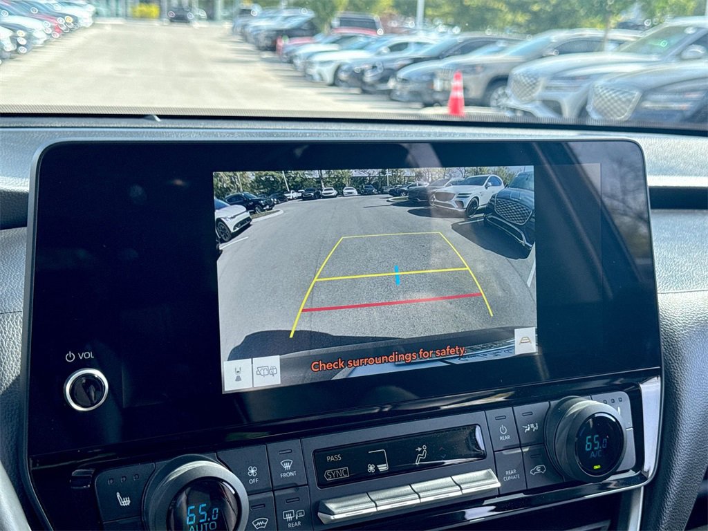 Used 2024 Toyota Grand Highlander XLE image 19