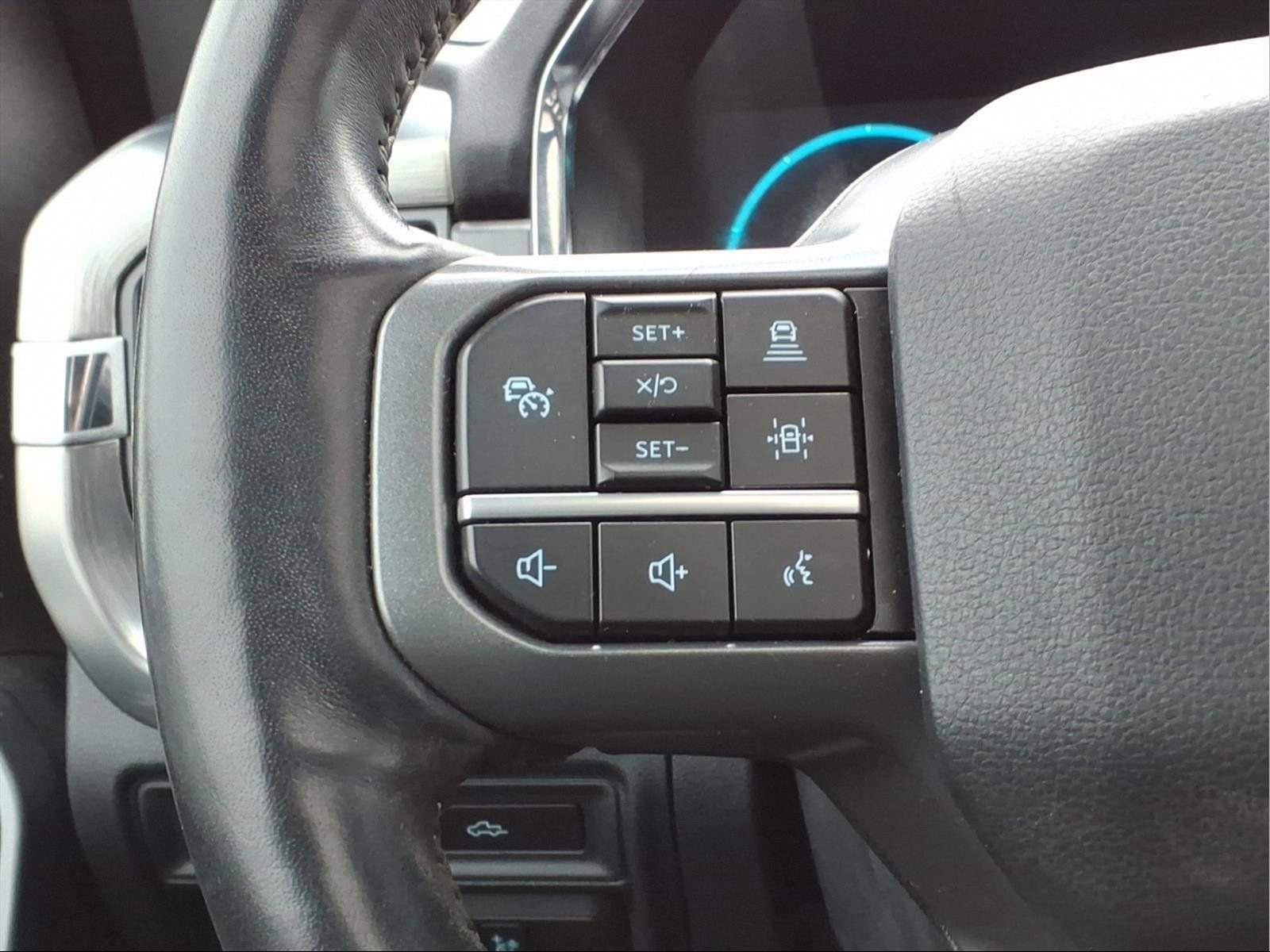 Used 2021 Ford F150 Lariat w/ Equipment Group 502A High image 14