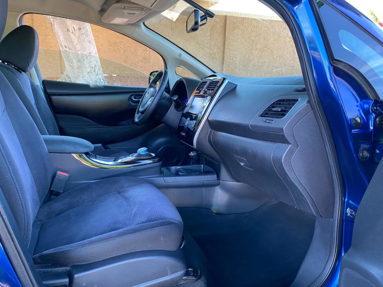 Used 2016 Nissan Leaf SV FWD image 54
