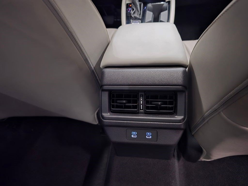Used 2023 Honda Accord EX-L image 33