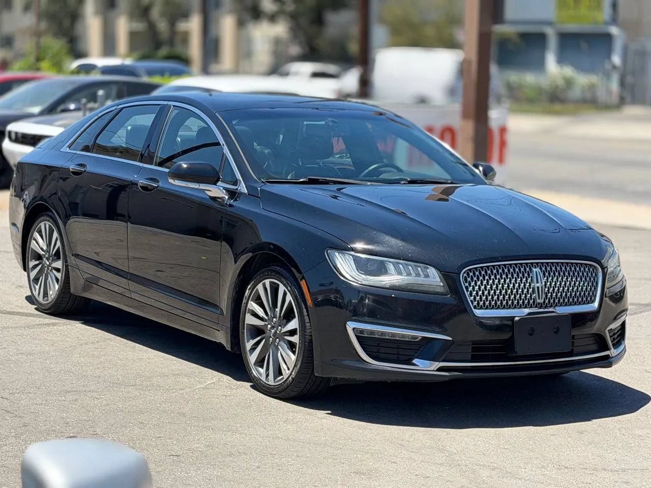 Used 2017 Lincoln MKZ Reserve FWD image 21