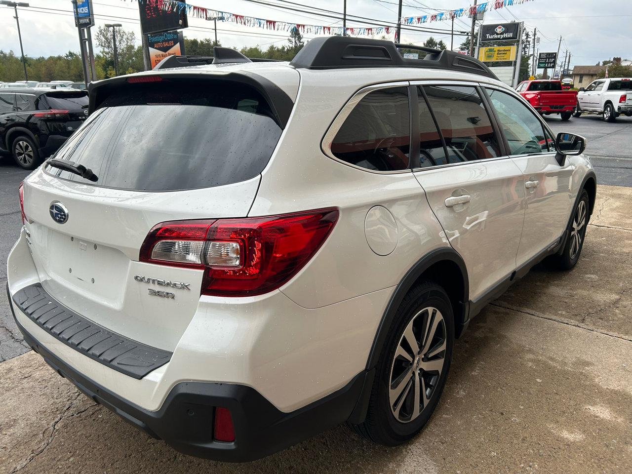 Used 2019 Subaru Outback 3.6R Limited w/ Protection Package #1 image 6