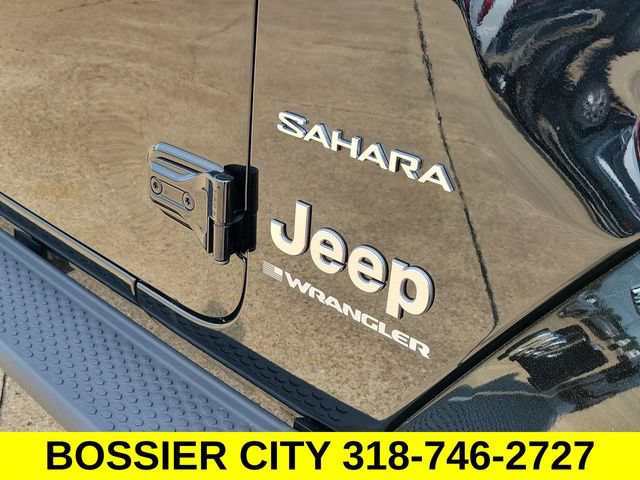 Used 2024 Jeep Wrangler Unlimited Sahara w/ Safety Group AWD/4WD image 32