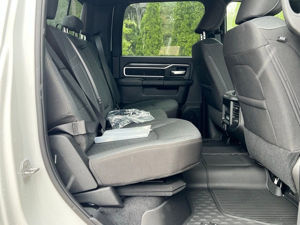 New 2025 RAM 2500 Big Horn image 30