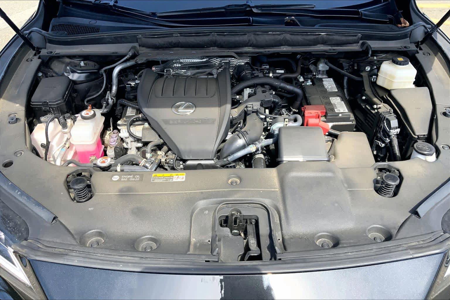 Used 2024 Lexus RX 350 Premium w/ Accessory Package image 32