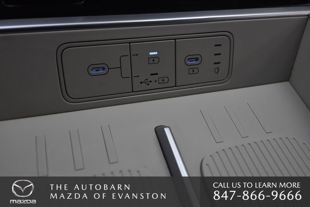 Used 2025 Hyundai Santa Fe SEL image 34