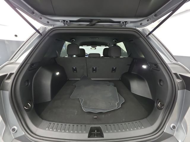Used 2025 Chevrolet Equinox LT image 44