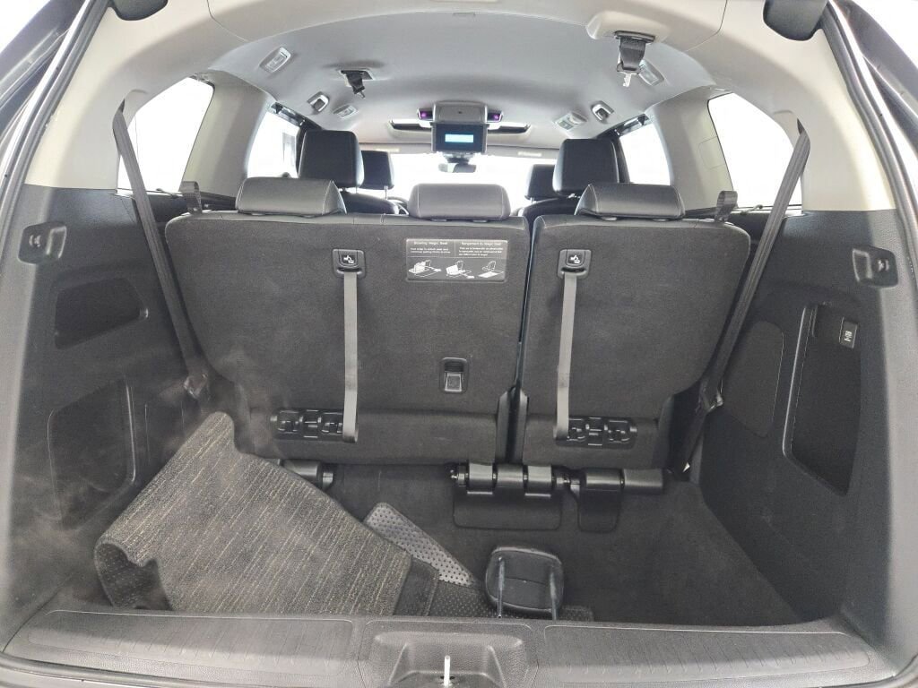 Used 2023 Honda Odyssey Touring image 18