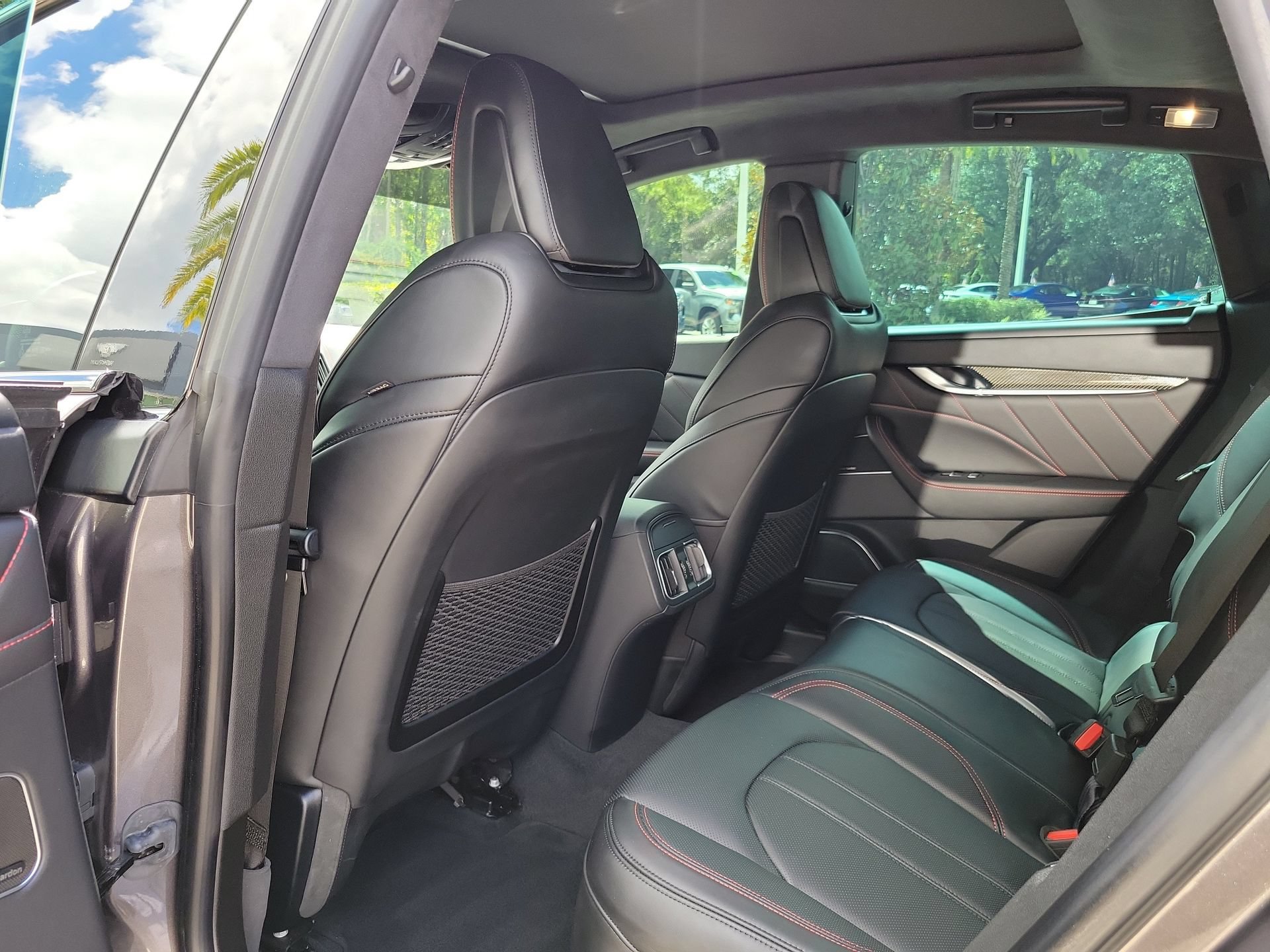 Used 2024 Maserati Levante Modena Ultima AWD/4WD image 15