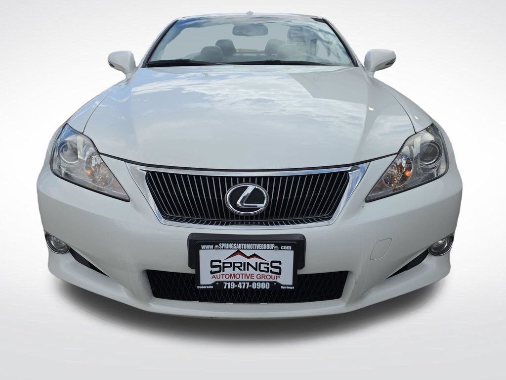 Used 2010 Lexus IS 350C w/ Luxury Pkg RWD image 8