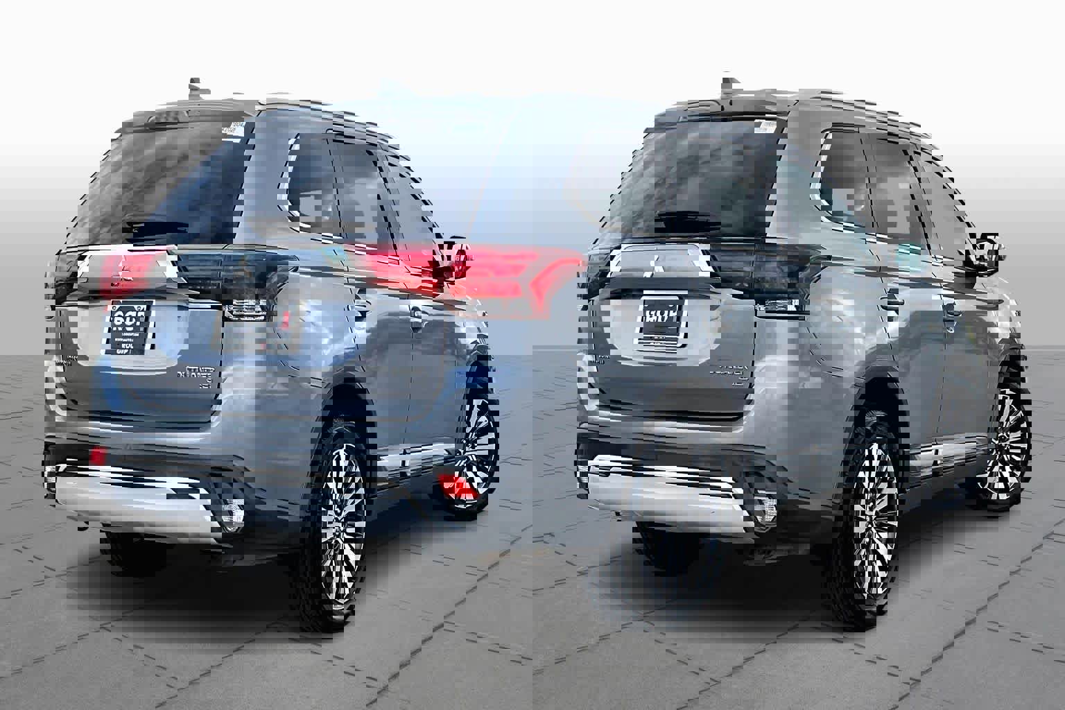 Used 2019 Mitsubishi Outlander SEL image 12