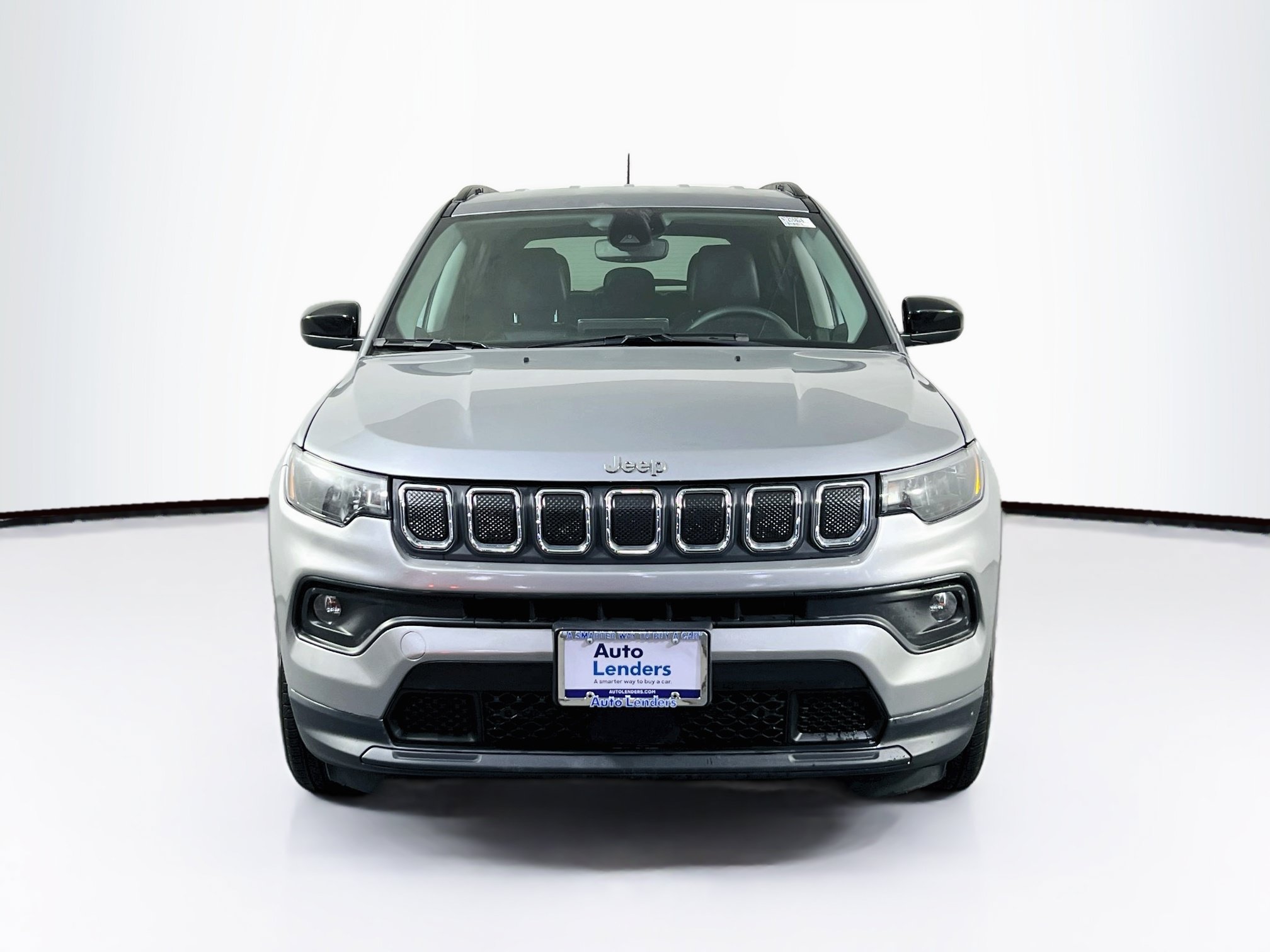 Used 2022 Jeep Compass Latitude AWD/4WD image 2