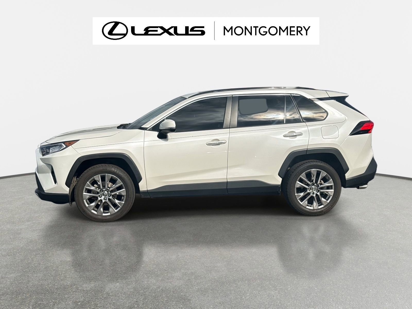 Used 2019 Toyota RAV4 Limited w/ Cold Weather Package image 6