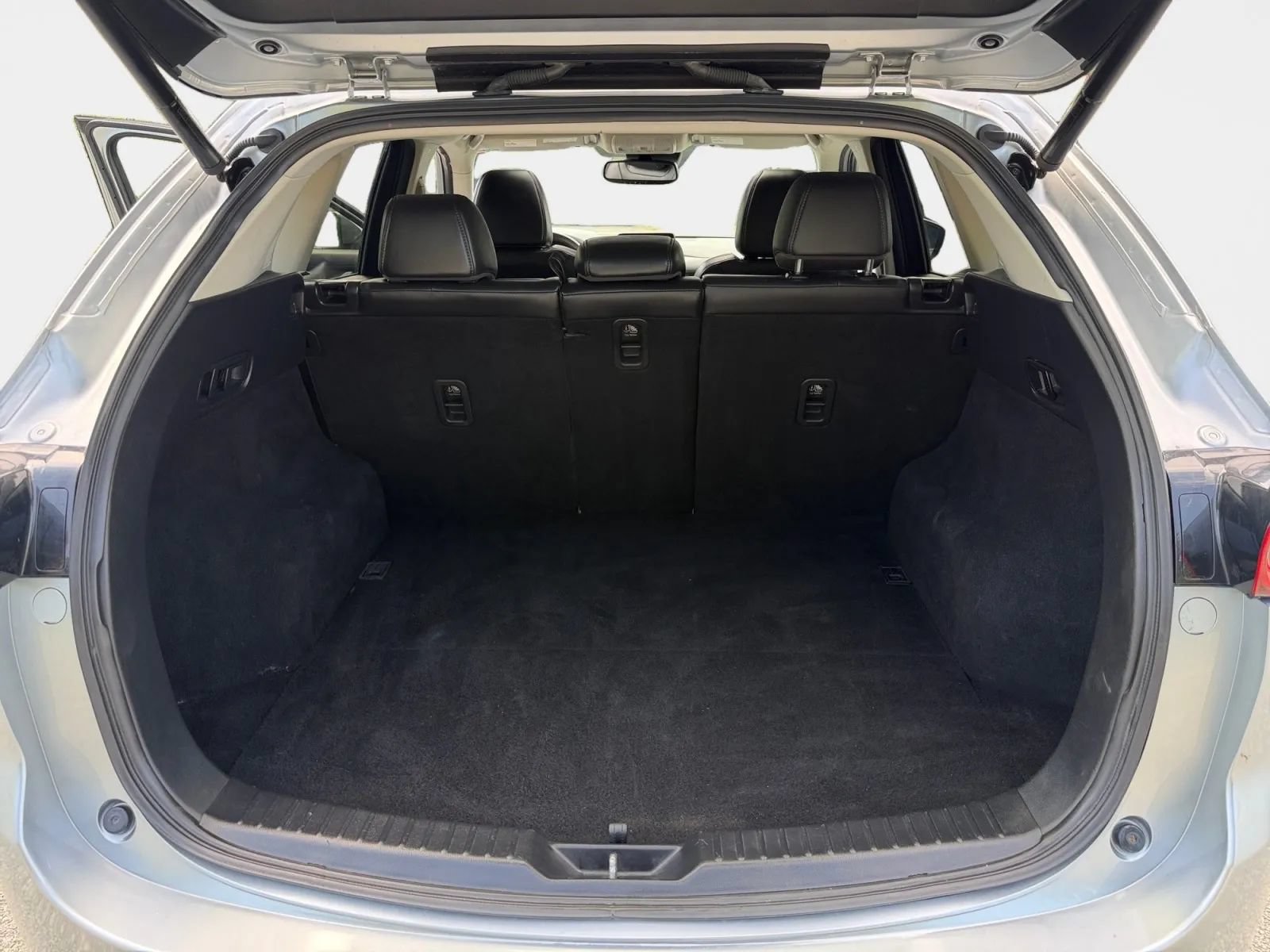 Used 2020 MAZDA CX-5 Touring AWD/4WD image 11