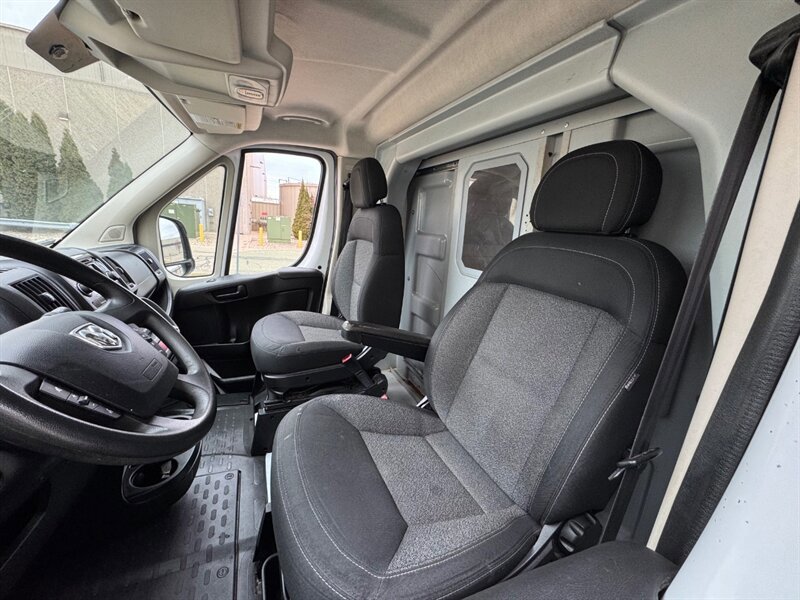 Used 2017 RAM ProMaster 3500 w/ Premium Appearance Group image 13