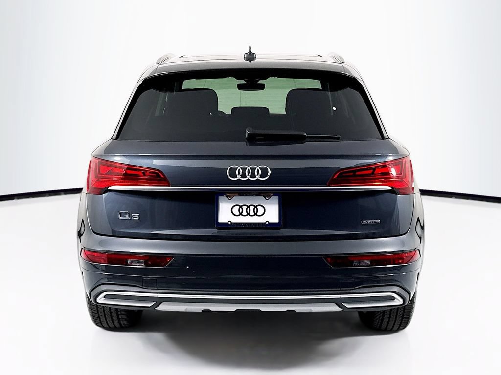 Certified 2021 Audi Q5 Premium AWD/4WD image 6