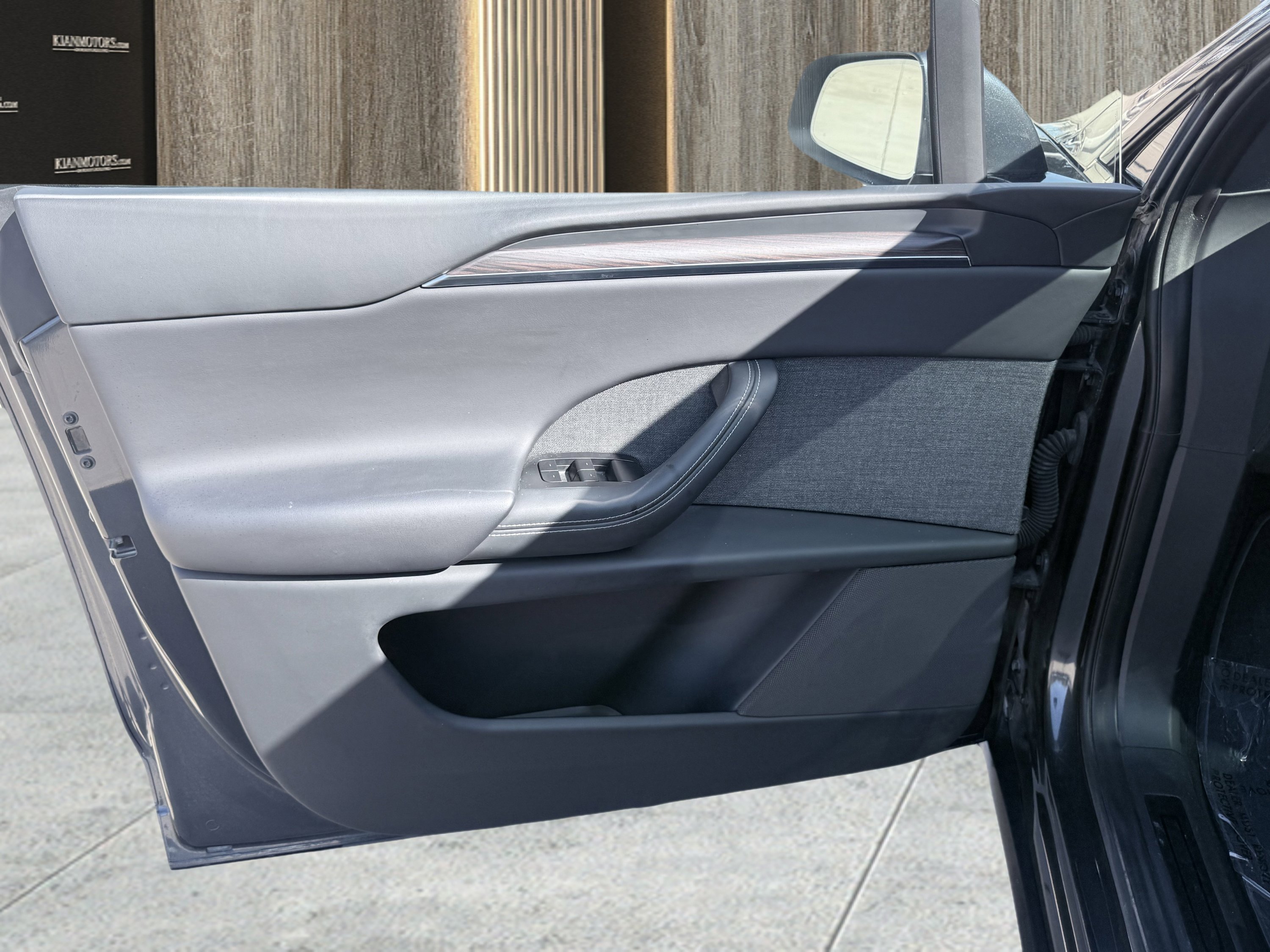 Used 2024 Tesla Model X Long Range image 26