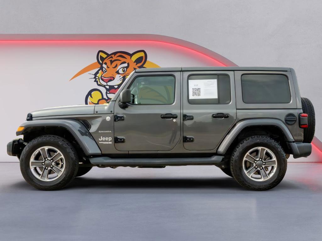 Used 2018 Jeep Wrangler Unlimited Sahara AWD/4WD image 8