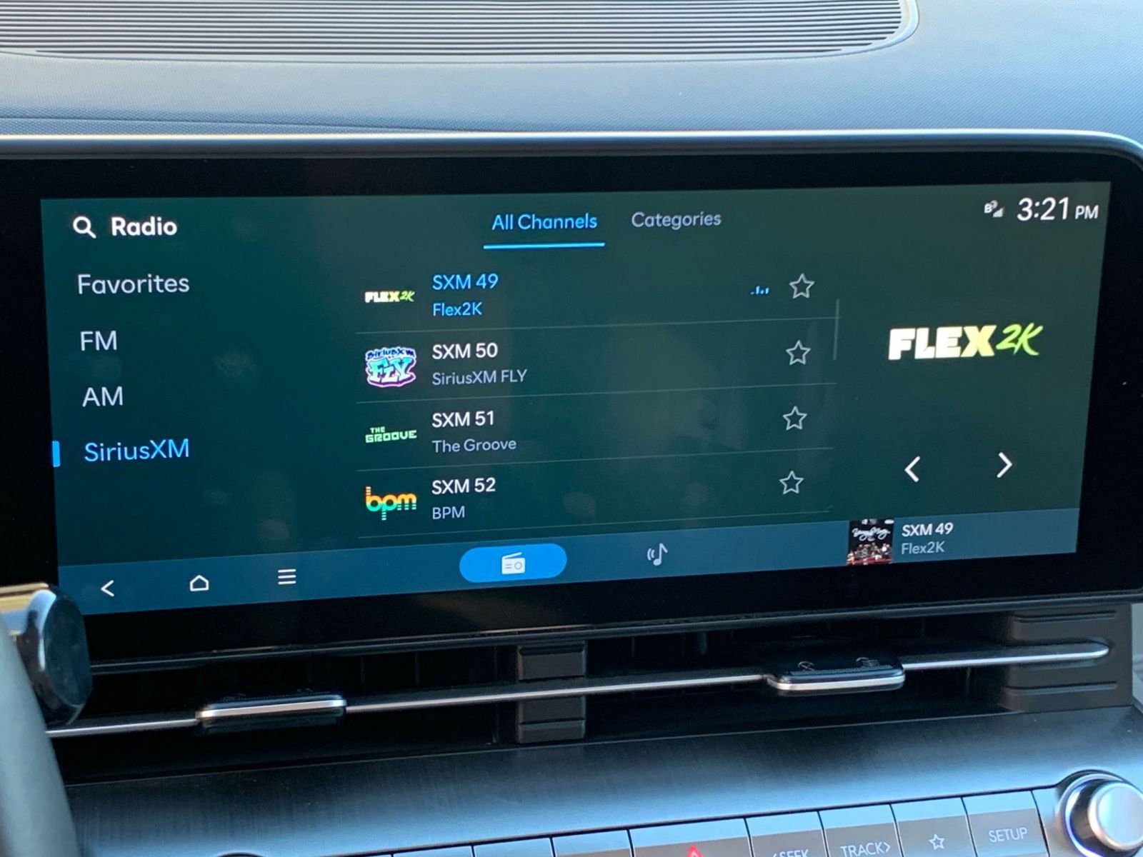 Used 2025 Hyundai Kona SEL image 21